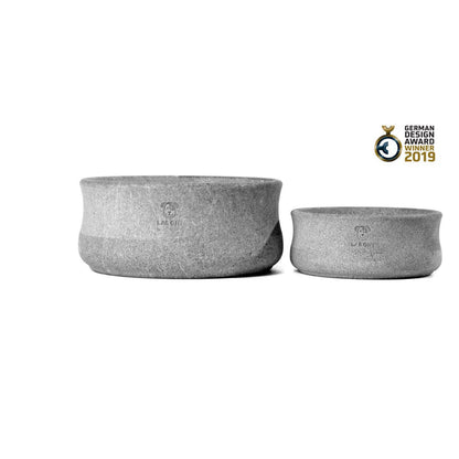 LABONI ROCKY Voer- en Drinkbak – Speksteen – Grijs – Zelfkoelend & Handgemaakt