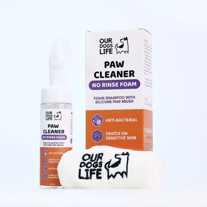 OurDogsLife potenreiniger foam en handdoek voor schone hondenpootjes