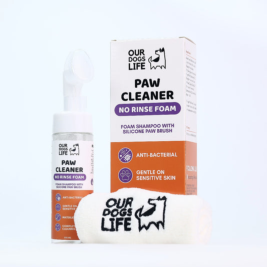 OurDogsLife potenreiniger foam en handdoek voor schone hondenpootjes