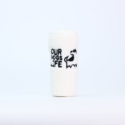 OurDogsLife potenreiniger foam en handdoek voor schone hondenpootjes handdoek